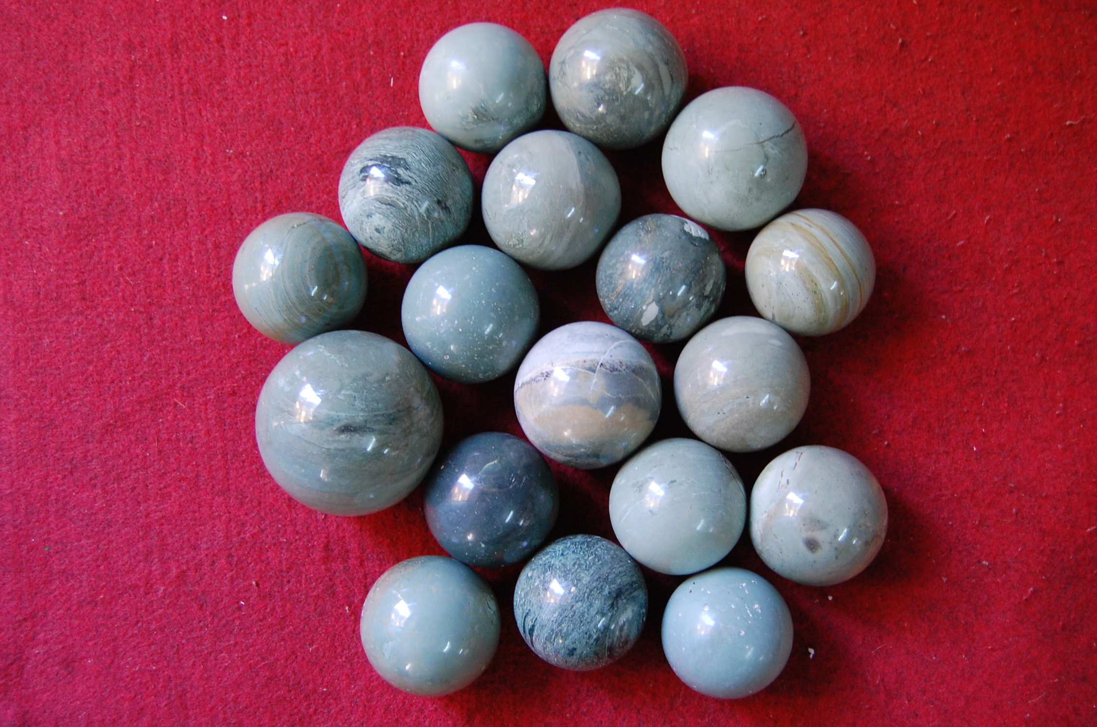 Manufacturers Exporters and Wholesale Suppliers of Agate Frizo boll Pakhaliwad Gujarat